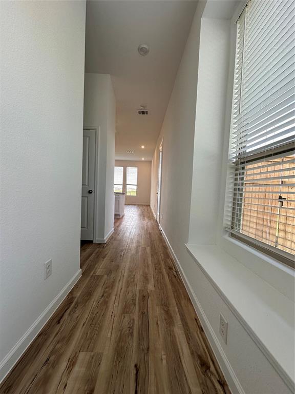 Foto del edificio - 5518 Amber Brook Ln