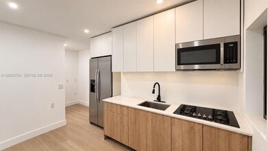 Building Photo - 3090 NW 33rd St