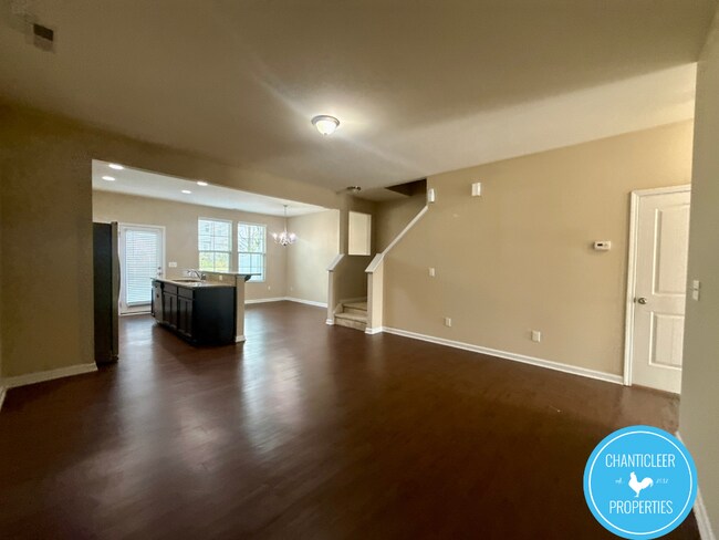 Building Photo - 1036 Grand Ridge Dr