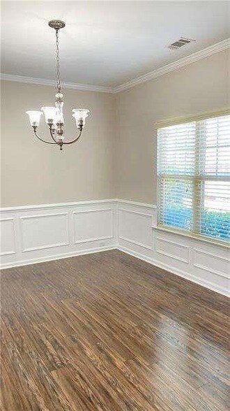 Foto del edificio - 4408 Black Hills Dr NW