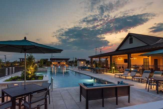 Building Photo - Collection Schertz Station