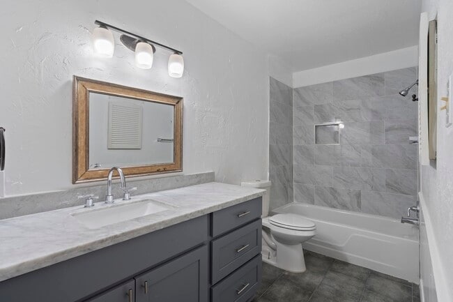 Foto del edificio - 5801 Lumberdale Rd