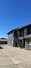 Building Photo - 1706 Elayne Dr