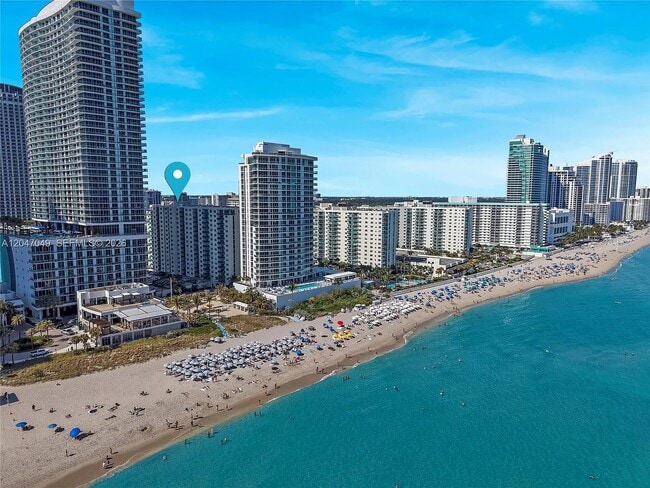 Building Photo - 4001 S Ocean Dr