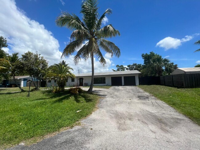 Foto del edificio - 5071 Palo Verde Pl