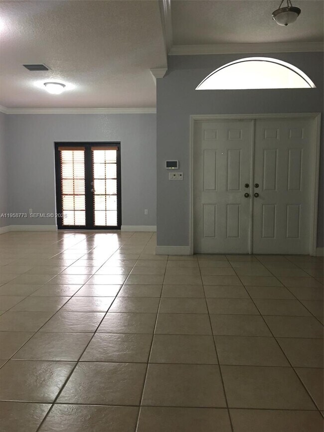 Foto del edificio - 3344 SW 147th Pl