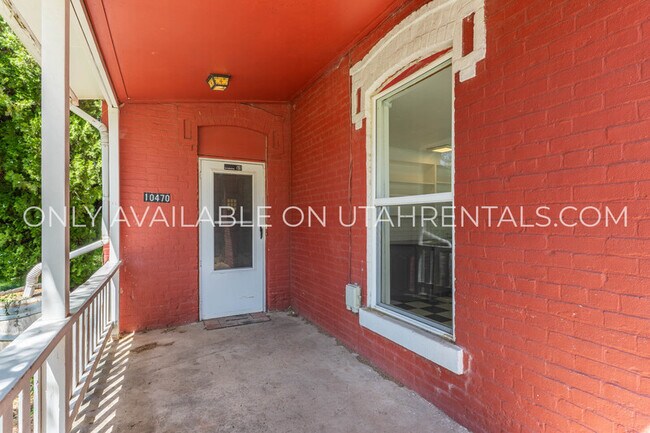 Foto del edificio - 10470 S Columbine Cir