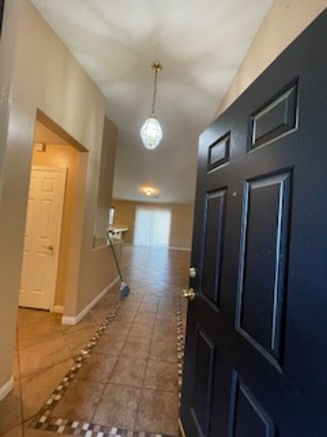 Foto del edificio - Northwest Home Coming Soon!