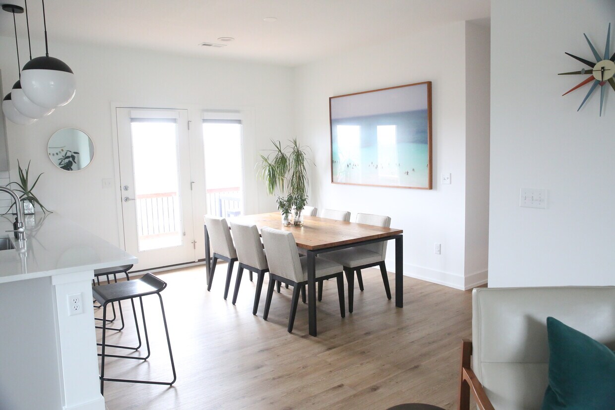 3834 Thompson ST, Kansas CIty, KS 66103 - Townhome Rentals in Kansas ...