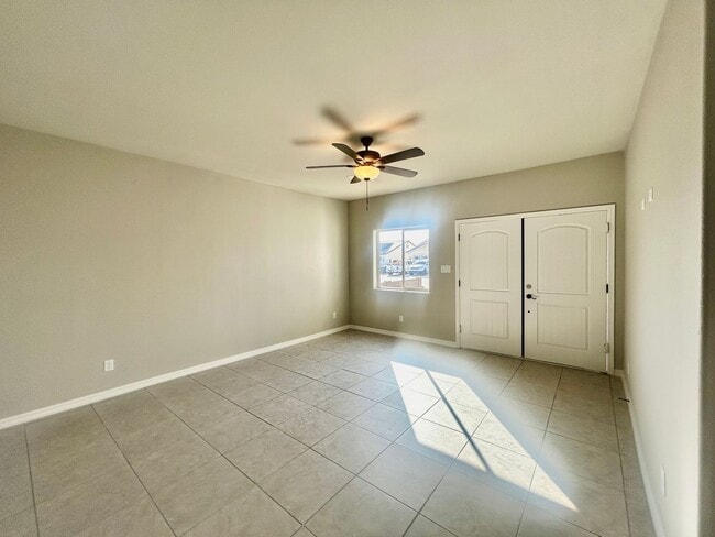 Foto del edificio - Brand-New 3-Bedroom Home in La Vida Subdivision-Modern Living with Upgrades Throughout!