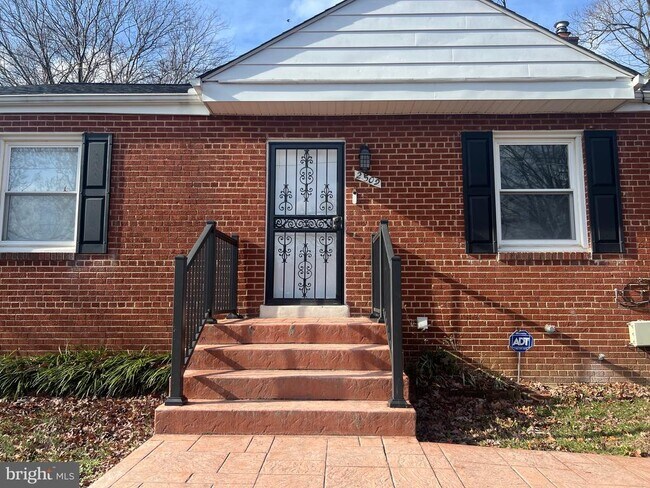 Foto del edificio - 2509 Lewis Ave