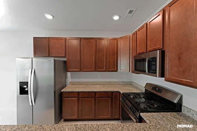 Building Photo - 16016 Simril Ct