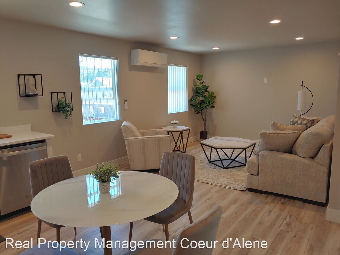 Foto principal - 1 br, 1 bath House - 623 W Empire Ave