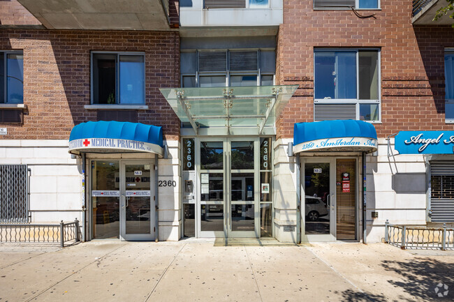 Entrance - The New Amsterdam Condominium