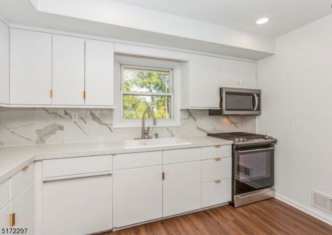 Foto del edificio - 777 Springfield Ave