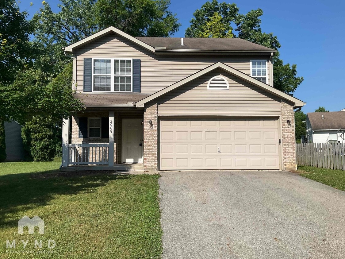 Primary Photo - 2069 Prominence Dr
