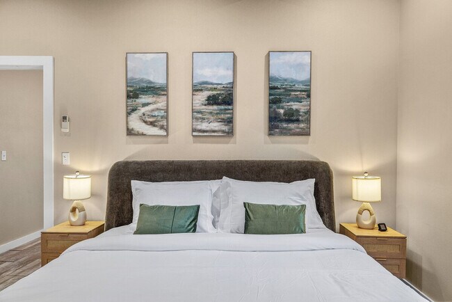 Foto del edificio - 917A 17th Ave