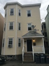 Building Photo - 5 Salisbury Park