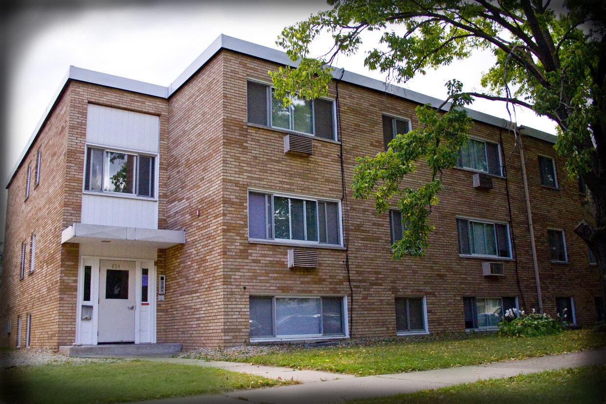 6240 Carmen Ave E, Inver Grove Heights, MN 55076 Apartments in Inver