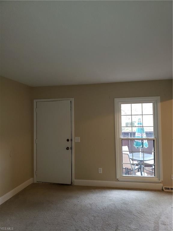 Building Photo - 17214 Sheldon Ct