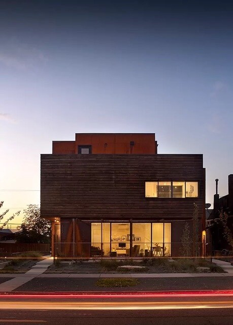 Foto del edificio - 3047 Lawrence St