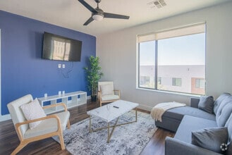 Building Photo - 701 W Rio Salado Pkwy