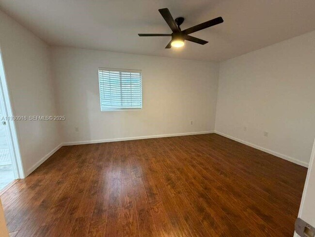 Foto del edificio - 13982 SW 276th St