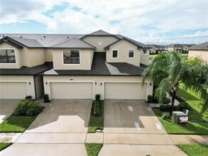 Building Photo - 2449 Seven Oaks Dr
