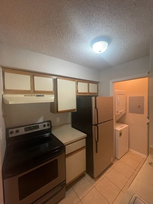 Building Photo - 1 Bed / 1 Bath Condo. In Altamonte Springs...