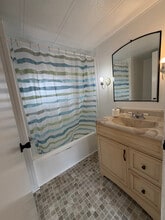 Building Photo - 152 Glendora Ct