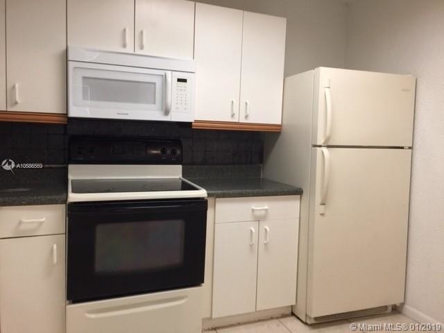Foto del edificio - 4108 NW 88th Ave