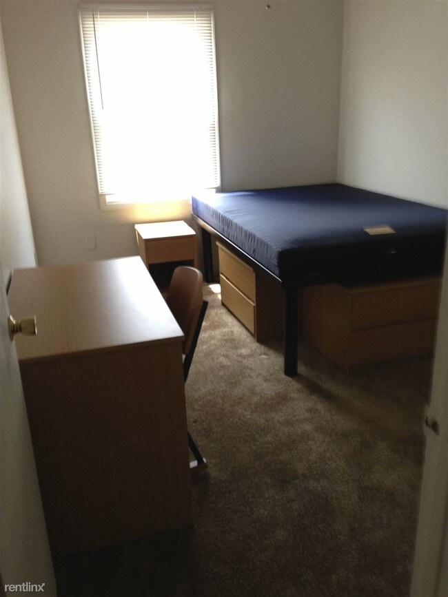 Foto del edificio - 809 Franklin Ave