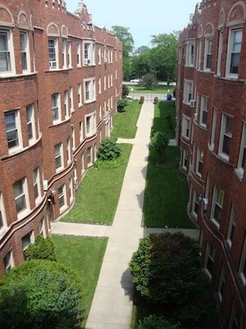 Building Photo - 4338 S Drexel Blvd