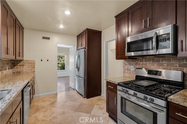 Building Photo - 4660 Encino Ave