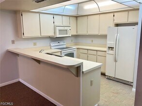 Building Photo - 12963 Elm Creek Ct