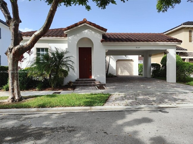 Foto del edificio - 9157 SW 170th Pl