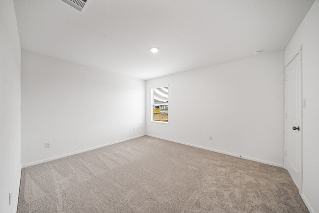 Building Photo - 241 Tahoe Ave