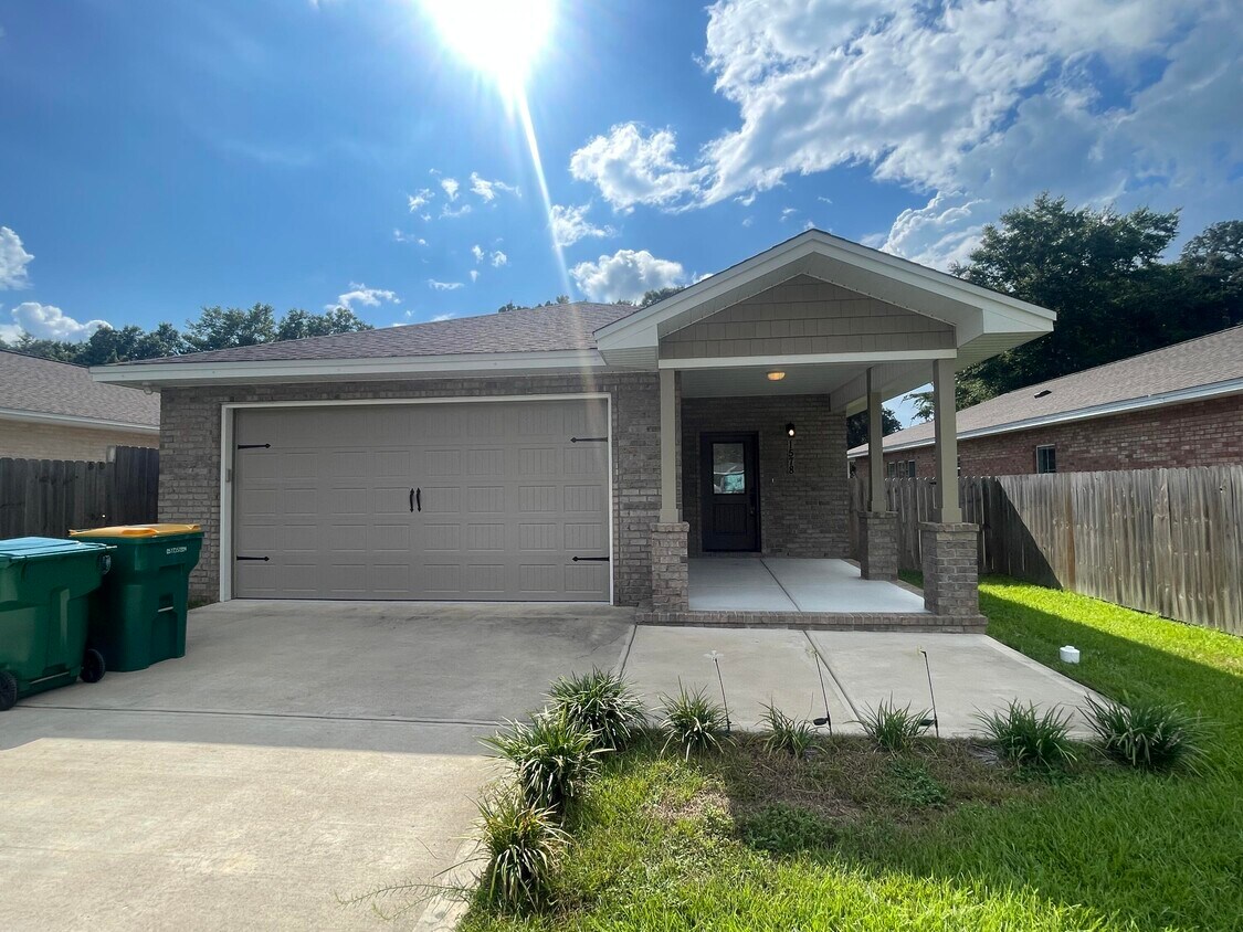 Foto principal - 1578 Hickory St