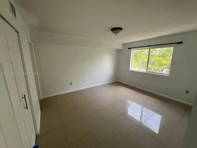 Foto del edificio - 15470 SW 284th St