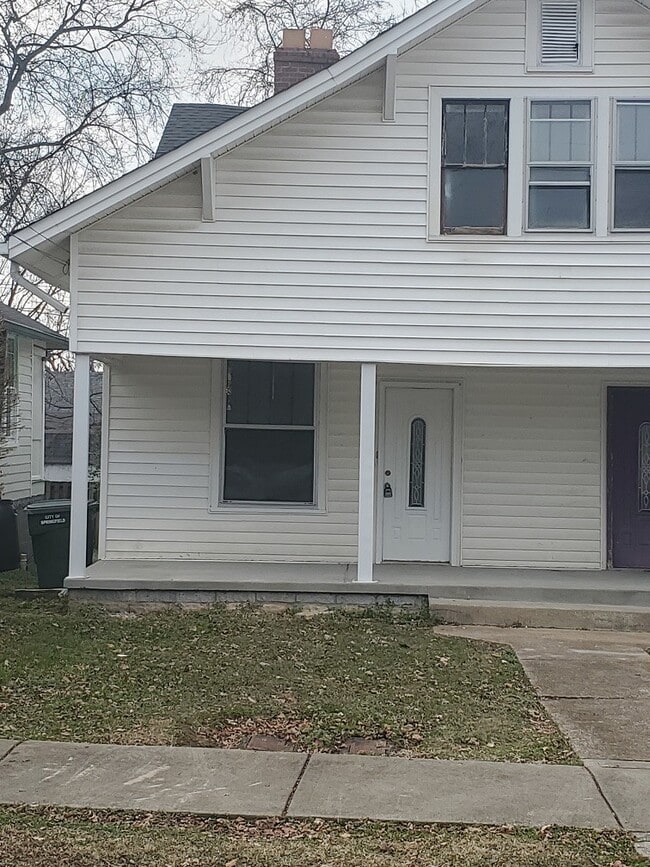 Building Photo - 405 N Boren St