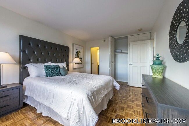 Foto del edificio - 175 Freeman St
