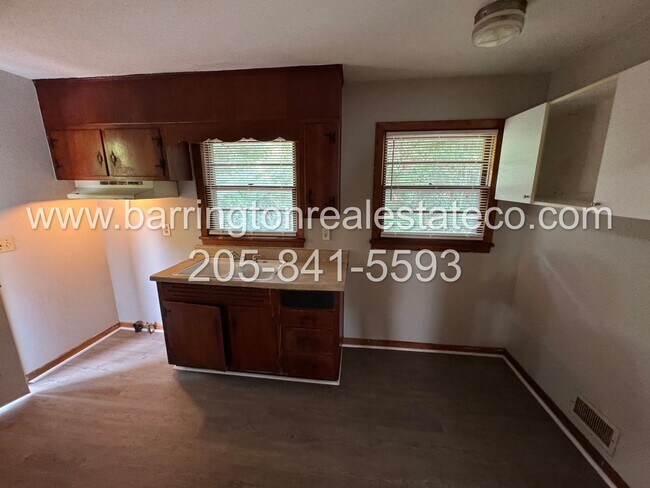 Building Photo - 332 Glynn Dr