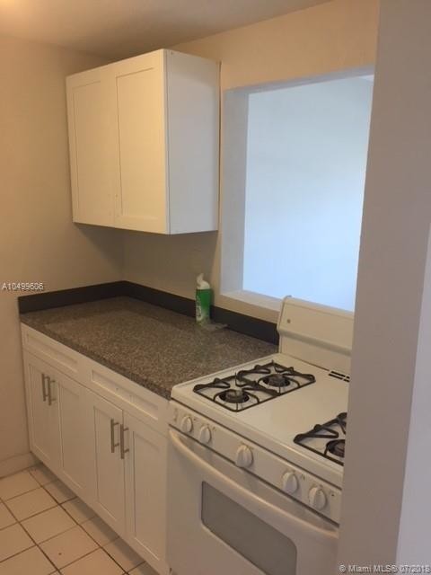 Foto del edificio - 50 NW 204th St