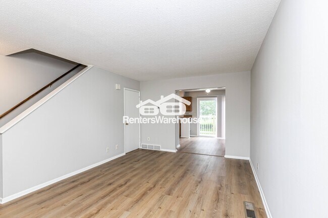 Foto del edificio - 8027 E 88th St
