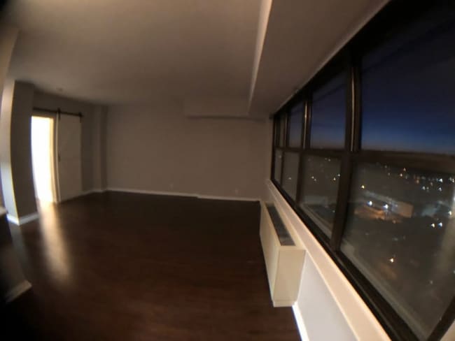 Foto del edificio - 285 Aycrigg Ave