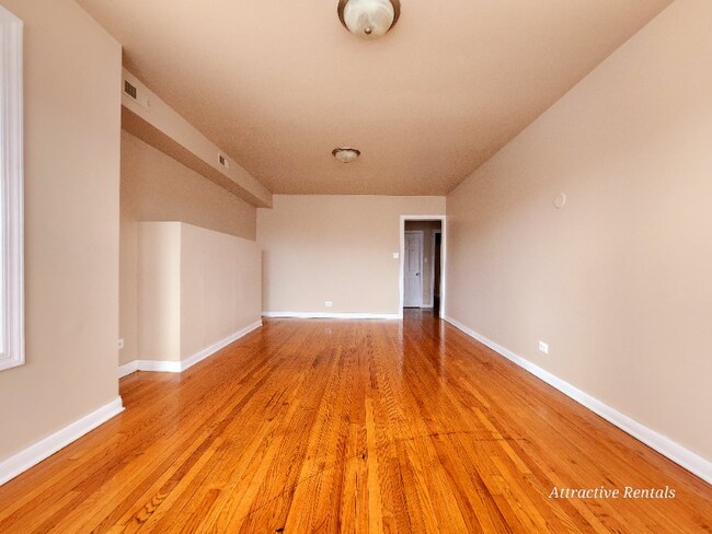 Foto del edificio - 4919 W Adams St