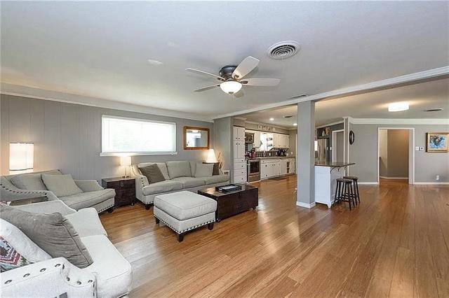 Building Photo - 4809 Blaney Ave