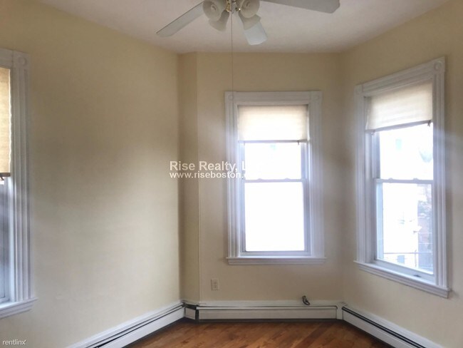 Building Photo - 5 br, 2 bath Apartment - 38 Cherokee St # 3