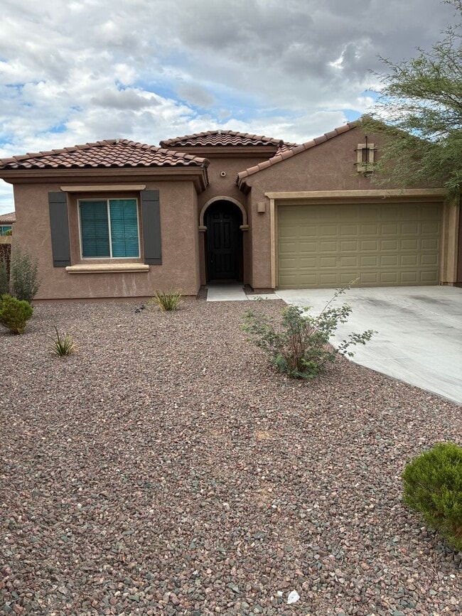 Luxury Living in Oro Valley $2800. - Luxury Living in Oro Valley $2800. House