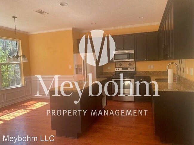 Building Photo - 3 br, 2.5 bath House - 1430 Collins Drive